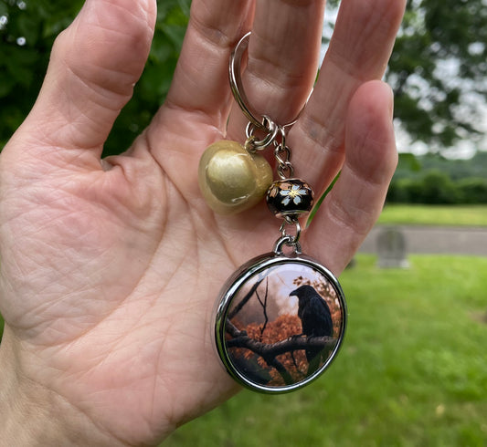 Crow On A Withered Branch (Keychain)
